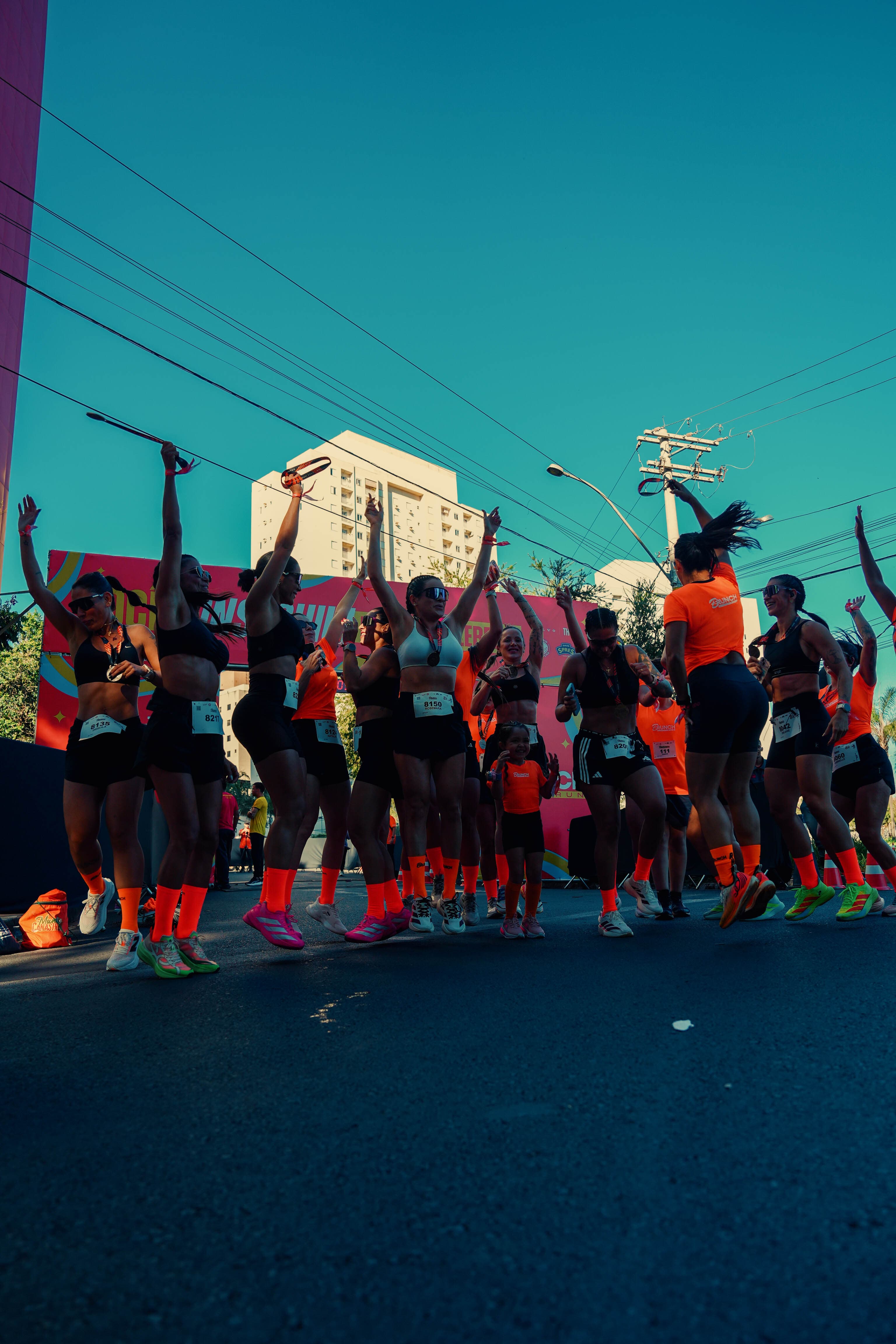Corredores na largada do Brunch Run